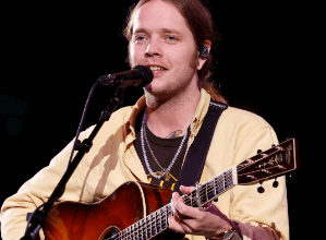 Billy Strings Net Worth: Bluegrass Musician's Earnings